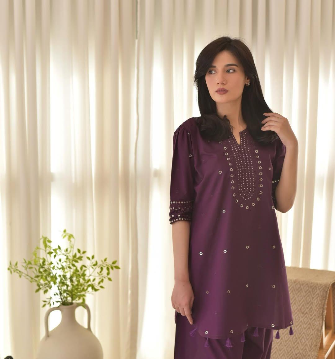 Purple Aura Emb 3pc