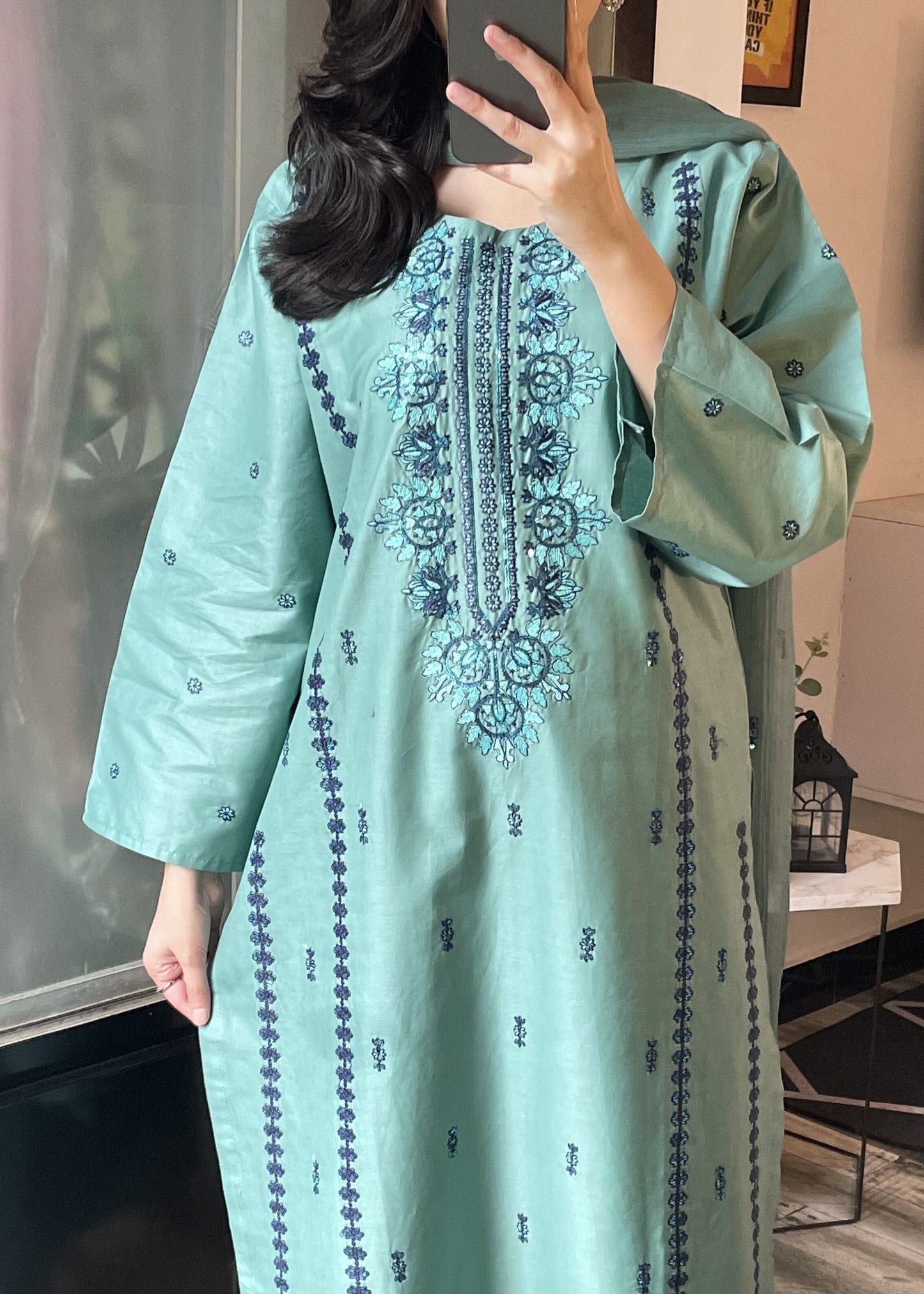 Zeenat Emb 3pc