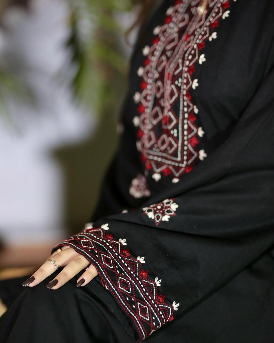 Black Luxe Emb 2pc - Jugnoo Bazaar